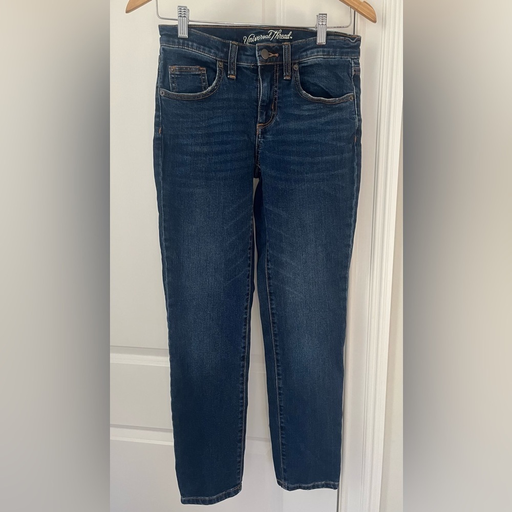 Universal Thread women jeans Sz. 00/24 R mid rise girlfriend crop